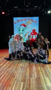 Подробнее о статье 25.12.2023 воспитанники нашей школы приняли участие в Новогодней сказке