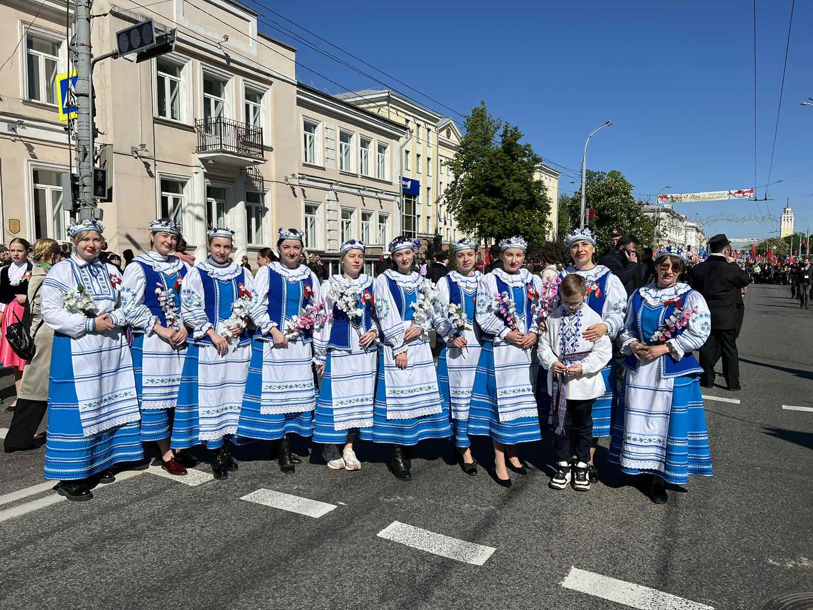 Подробнее о статье Праздничное шествие в День Победы!🎆