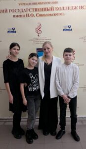 Подробнее о статье Областной конкурс исполнителей на струнных смычковых инструментах «Белорусский венок»