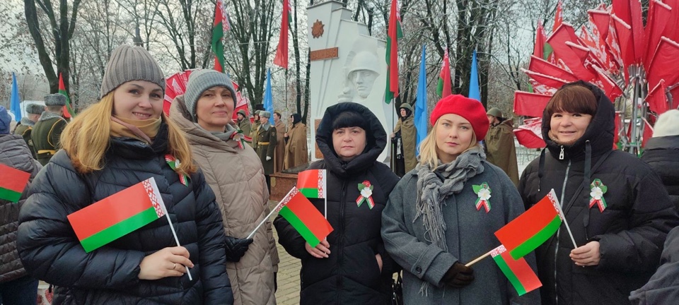 Подробнее о статье Участие в митинге ко Дню освобождения Гомеля от немецко-фашистских захватчиков