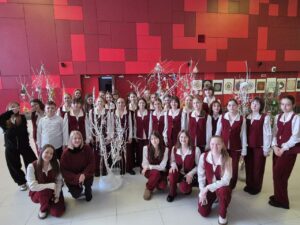 Подробнее о статье Участие Образцового хора «Камертон»в Областном Рождественском концерте🎄🌟